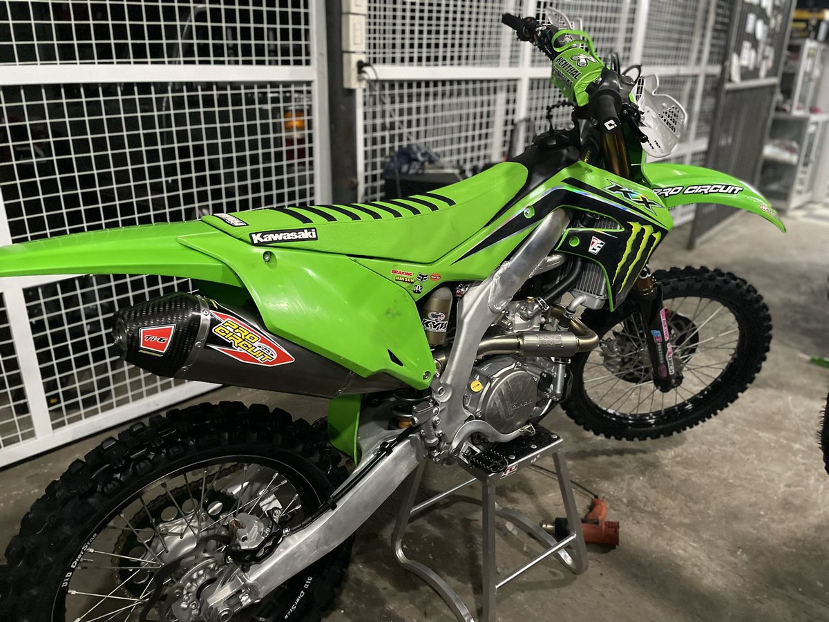 RalphRamento's tweet photo. Race bike 🚀 https://t.co/qg1p3VHEA1