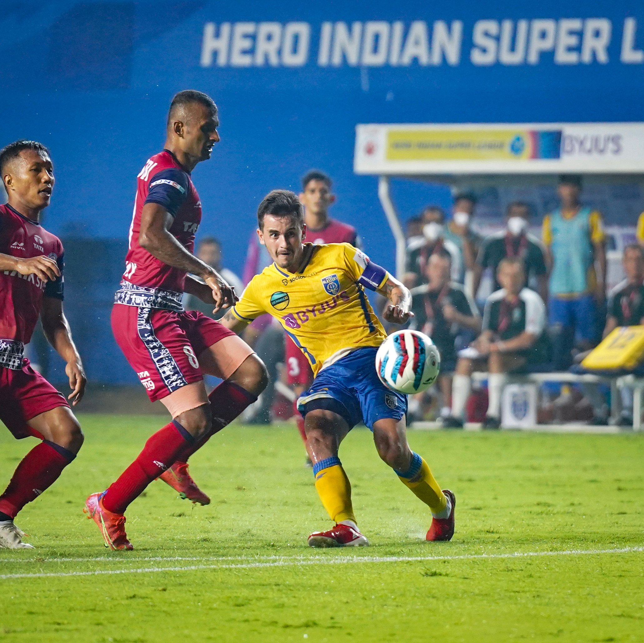 KBFC 1-1 JFC: Kerala Blasters hold out Jamshedpur FC in the second leg, qualify for their third ISL finals