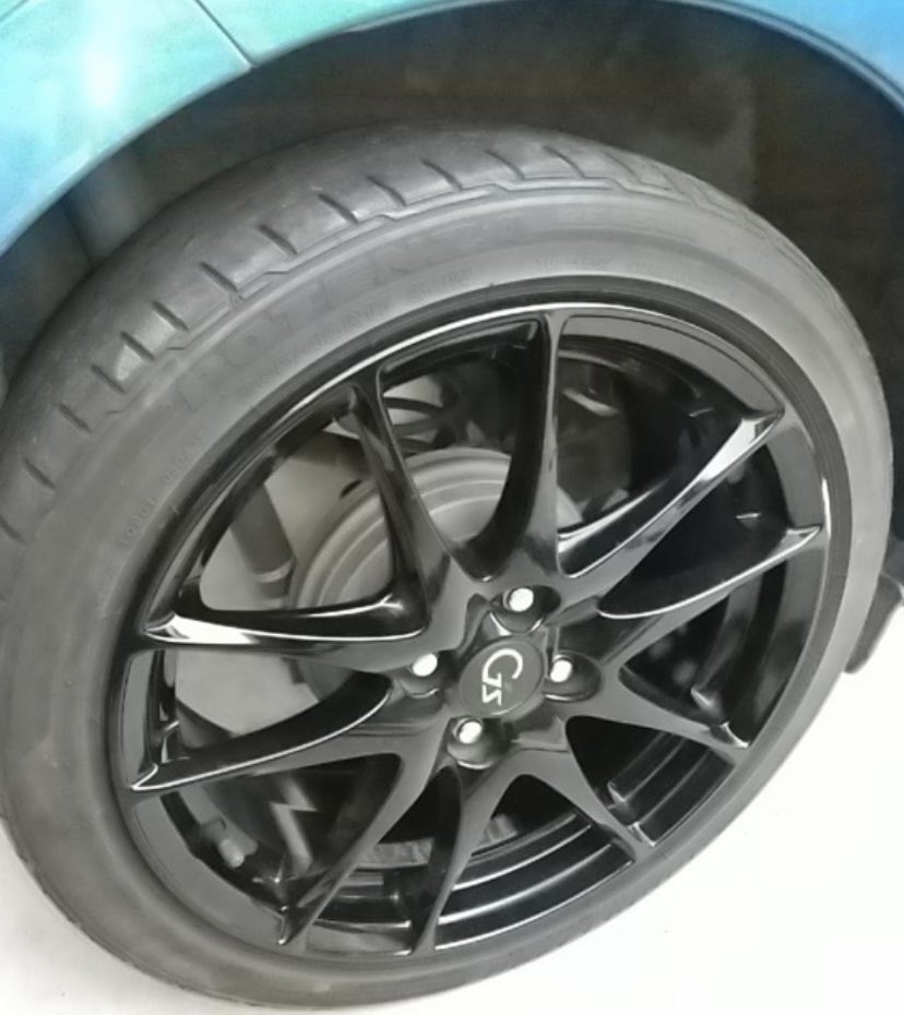 TAKUYA0529's tweet photo. ヴィッツg'sの純正ホイール どこかに安く売りに出されてないかな〜
セリカと同じで黒ホイール にする https://t.co/Gv7GTS38lv