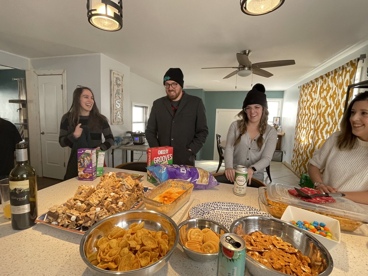 Columbus Gives Back tweet media