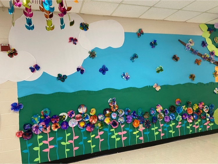 porter_elem's tweet photo. Excitement is evident in the eyes of STREAM students at Porter as they experiment with colors! They are amazed as new colors emerge while applying water to their patterns. Students create a butterfly garden that the whole school enjoys! #LivinThePantherLife #JCSTREAM #leaderinme https://t.co/bXodgLIgoI