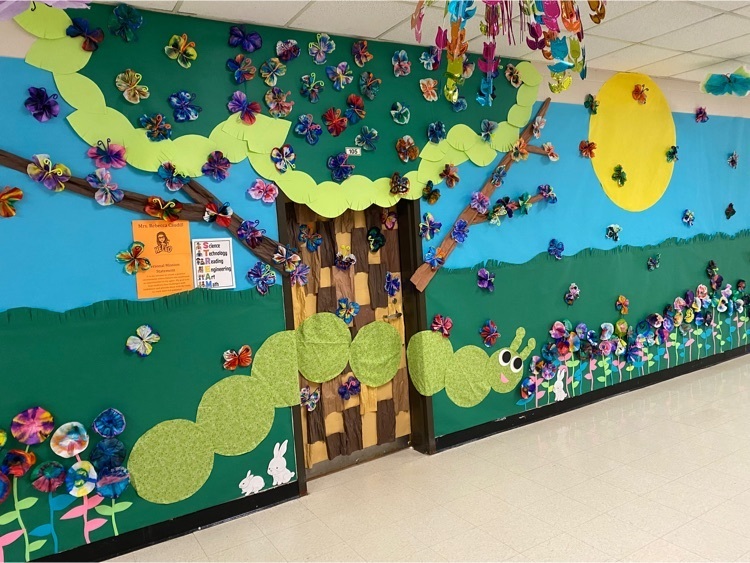 porter_elem's tweet photo. Excitement is evident in the eyes of STREAM students at Porter as they experiment with colors! They are amazed as new colors emerge while applying water to their patterns. Students create a butterfly garden that the whole school enjoys! #LivinThePantherLife #JCSTREAM #leaderinme https://t.co/bXodgLIgoI
