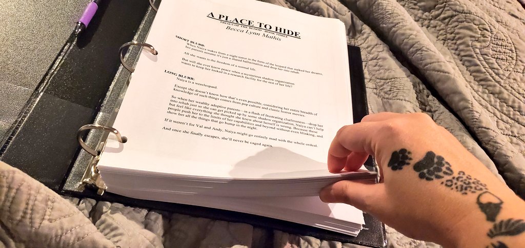 DR34MR's tweet photo. #APlaceToHide #amwriting UPDATE!
๐๐๐ IT'S DONE! ๐๐๐
I sent my little chonker of a book baby off to my editor!
And now... we wait!
Cover reveal & release date coming soon!
Some fun facts about this one:
โ 145,000 words
- 68 chapters plus a prologue & epilogue https://t.co/RcVw9f6cnb