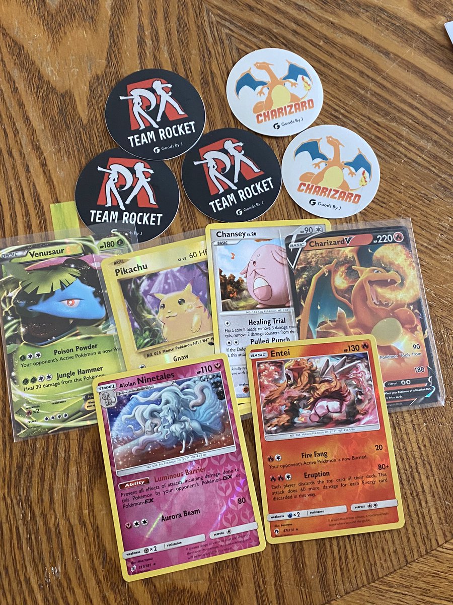 ScoobyDoinks's tweet photo. @GoodsByJ Thanks so much! Holy fk man amazing stuff, also a charizard and others thrown in with it? Unreal. everyone check out their twitter!! https://t.co/JHesQiRB7f
