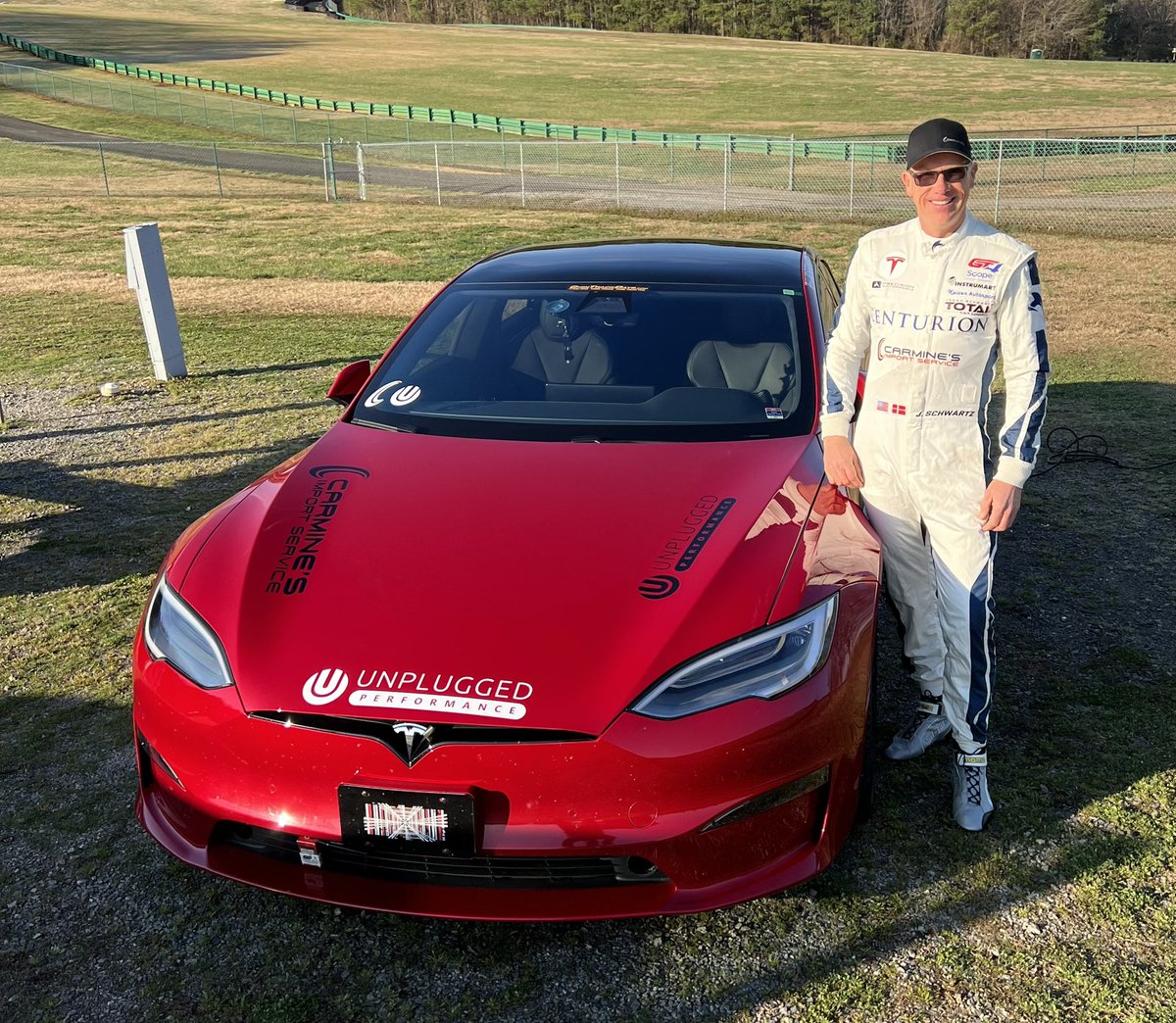 S3XYPLAID's tweet photo. @elonmusk @Tesla @JohanCSchwartz @UnpluggedTesla @RealTeslaNorth @VIRNow we are at VIR Grand Course today with the Carmine’s Import Service Tesla Model S Plaid running showroom 300 Treadwear tires @CARandDRIVER Lighting Lap. https://t.co/SLlLHmloJW