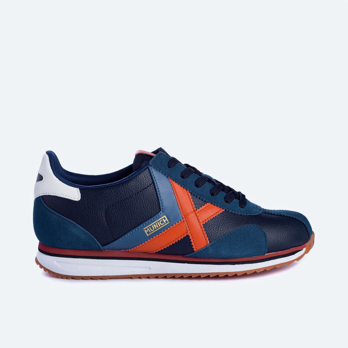 ZebraMenswear's tweet photo. Spring Summer Munich Trainers Arrived Today https://t.co/HsEK8dTtaj