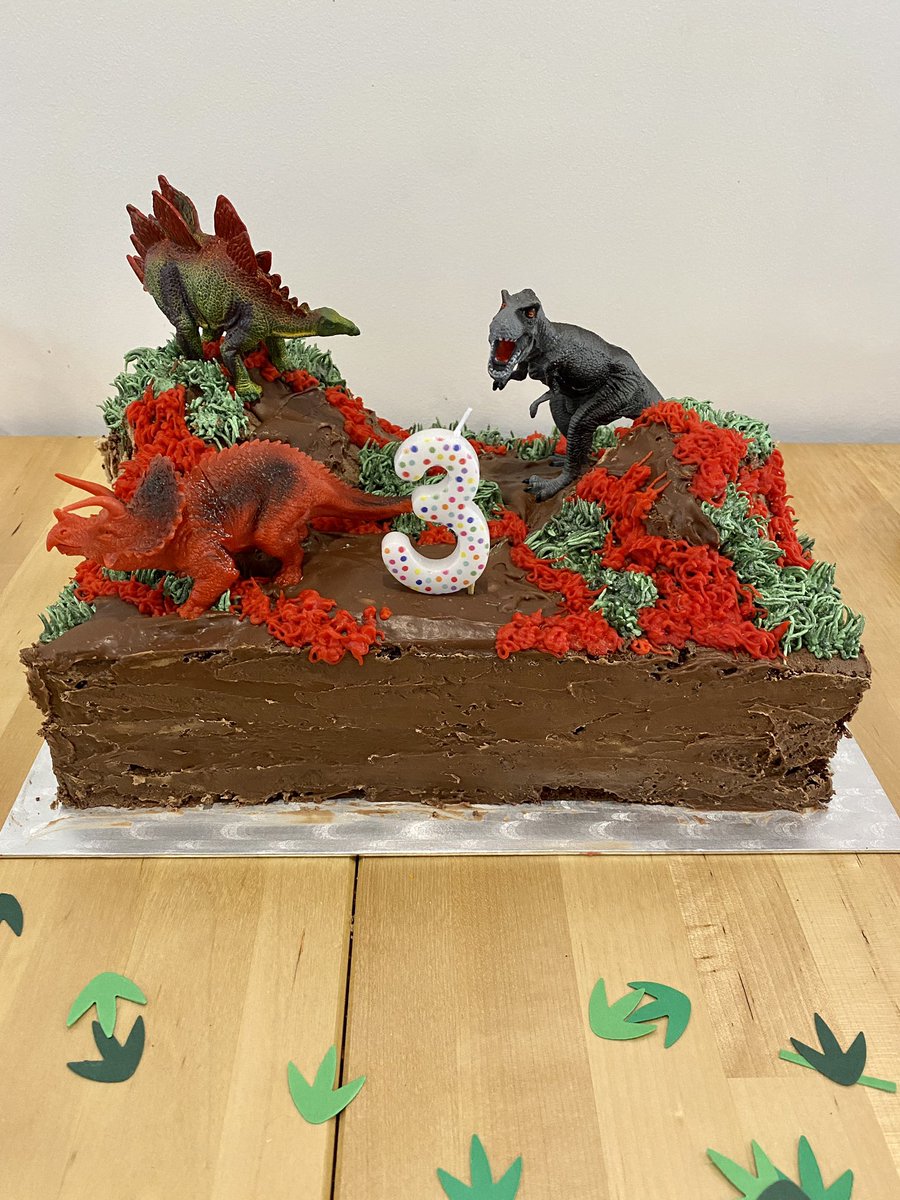 Happy #TriceratopsTuesday ! Here’s my little boy’s dinosaur 3rd birthday cake - he was very specific that he wanted chocolate cake and red grass 🤷🏻‍♀️😆