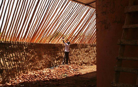 VitruviusGrind's tweet photo. The Architecture Of Francis Kéré Is Full Of Traditional Materials And Construction Methods, Natural Light And Ventilation, And Beautiful Handcrafted Details.

I Hope The People Who Post About “Bring Craft And Beauty Back To Architecture” All Day Every Day Are Paying Attention. https://t.co/RtPwB8RvtL