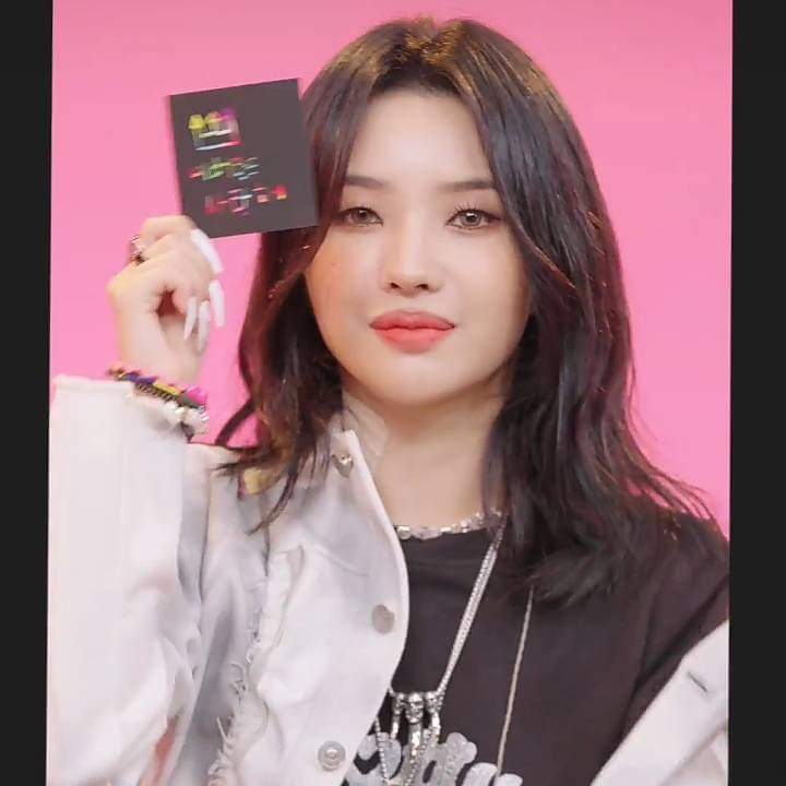 cyramoonlight's tweet photo. 🦁SOYEON🦁

#NOW #I_NEVER_DIE #GIDLE_TOMBOY #GIDLE #TOMBOYoutNOW https://t.co/SMKuc9NEzB