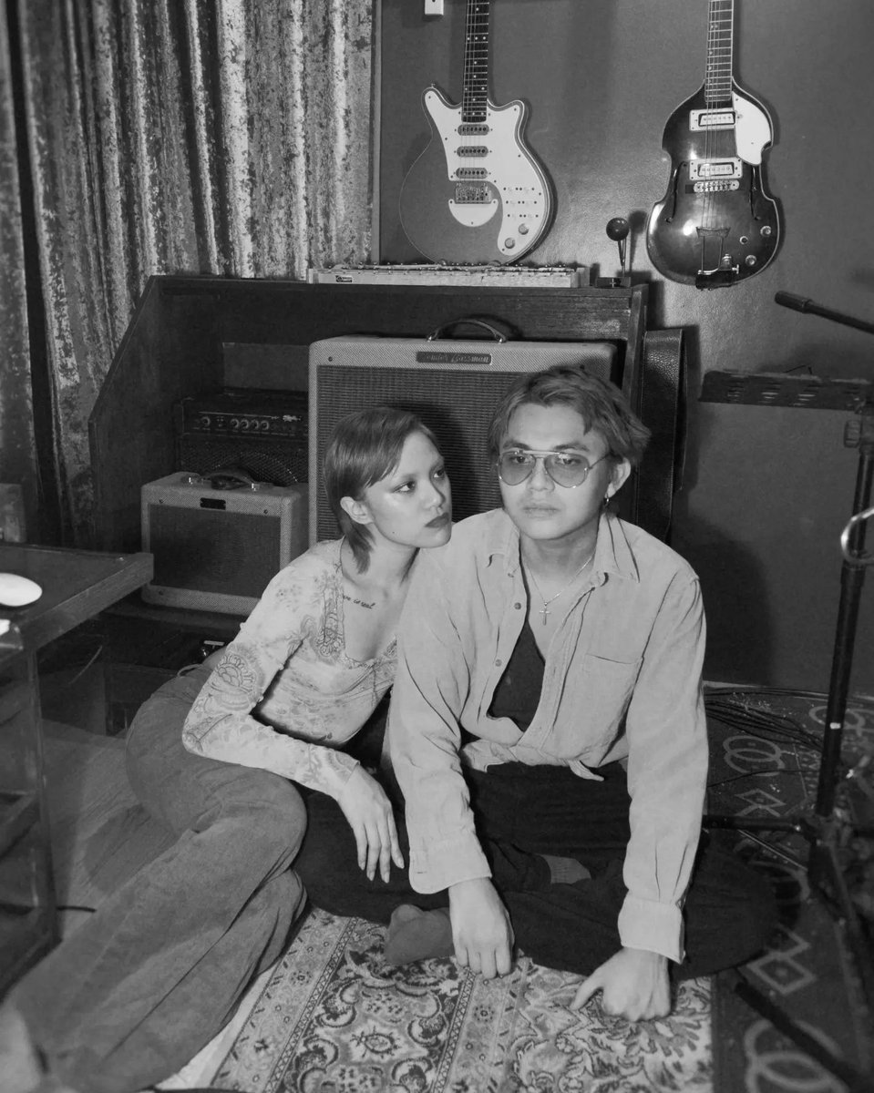 shairaluna's tweet photo. Year V 💘 @Bsilonga @crysjobli https://t.co/ZlIrckzxUL