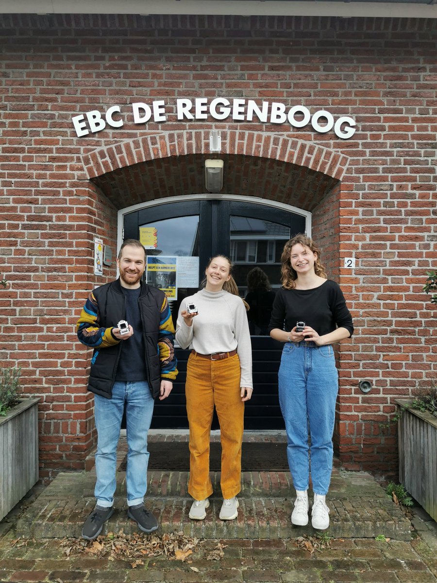 LucaLeisten's tweet photo. First day @SKOPOSSchijndel was a success! Everybody had great fun with #Cozmo and #Clicbot, including today's crew @RuudHortensius and @AnnHogenhuis!🌟 So interesting to hear about children's opinions about robots and don't get me started on their brilliant drawings! 🤖 https://t.co/bEhh4jqVCC