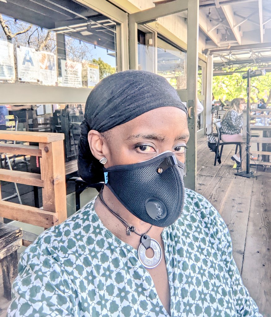 LoukishaStory's tweet photo. If you're wondering what I e been up to check out the new post on the IG Loukisha Story account. While you're there click the follow button to see what I'm doing on IG. You can also head over to Loukisha Story FB blog click 👍🏾 &amp; Follow.❤️ https://t.co/Q3pgWhbotH