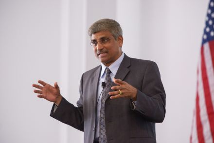 We're at #SXSW!

Come listen as NSF Director Panchanathan lays out how NSF fuels the future – from AI to MRIs, the internet to climate change solutions. Who knows what tomorrow will bring? 

Tomorrow at 11:30 am CT: bit.ly/3CH4hQZ