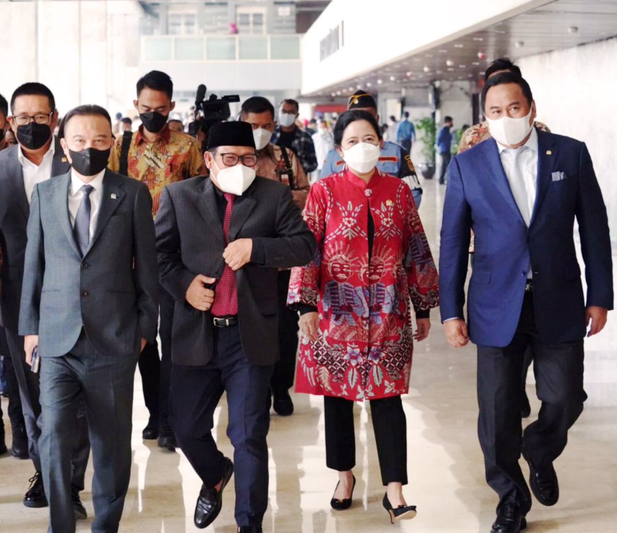 puanmaharani_ri's tweet photo. DPR RI bersama pemerintah dan penyelenggara pemilu telah menyepakati Pemilihan Umum 2024 digelar 14 Februari 2024. https://t.co/9qQCM81S9h