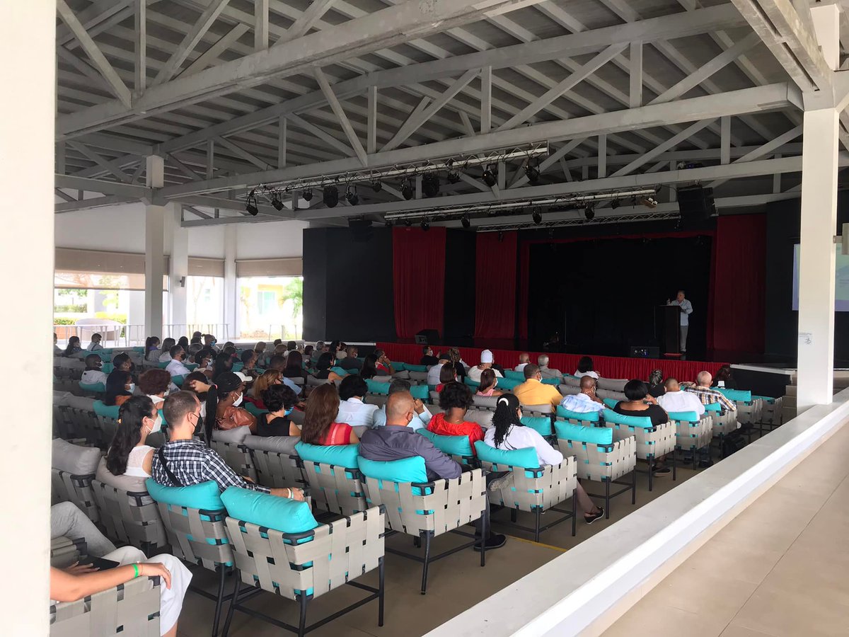 universidad_um's tweet photo. Inició el II Evento Internacional Universidad Sociedad 2022 con la concepción de 19 talleres para socializar sobre la ciencia en la solución a problemáticas económicas, sociales, educativas, agropecuarias, energéticas, medioambientales y de transformación digital. @CubaMES https://t.co/S8VQ2WaG6u