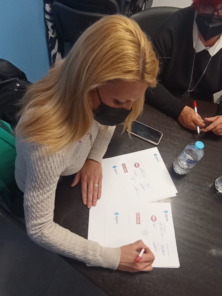 Amparo Palomares tweet media