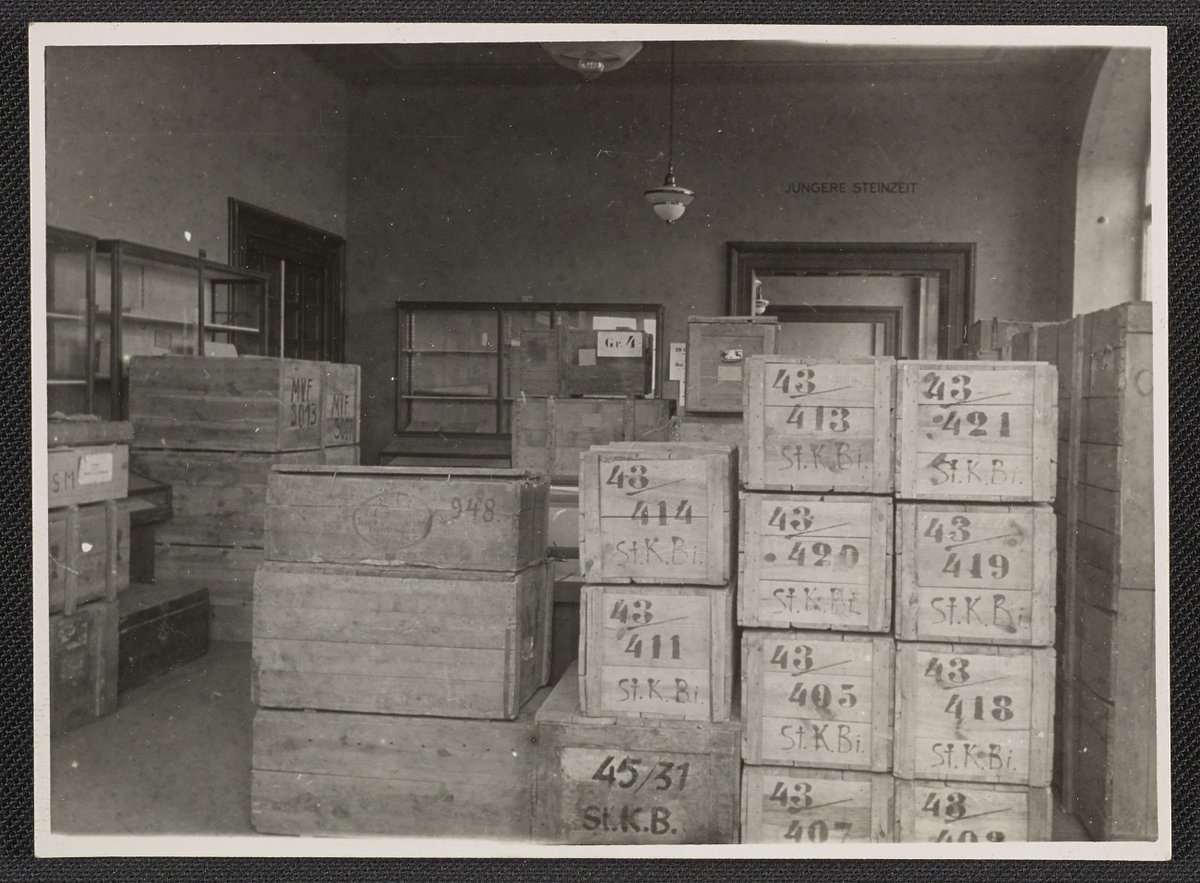 NatAsianArt's tweet photo. #HiddenNetworks, our webinar series with Museum für Asiatische Kunst, Staatliche Museen zu Berlin returns at the end of the month. Thu., March 31, learn about #AsianArtInConflict and the experiences of dealers & collectors during WWII. https://t.co/BlhmXREzB2
📸 @ArchivesAmerArt https://t.co/24SMonqPex
