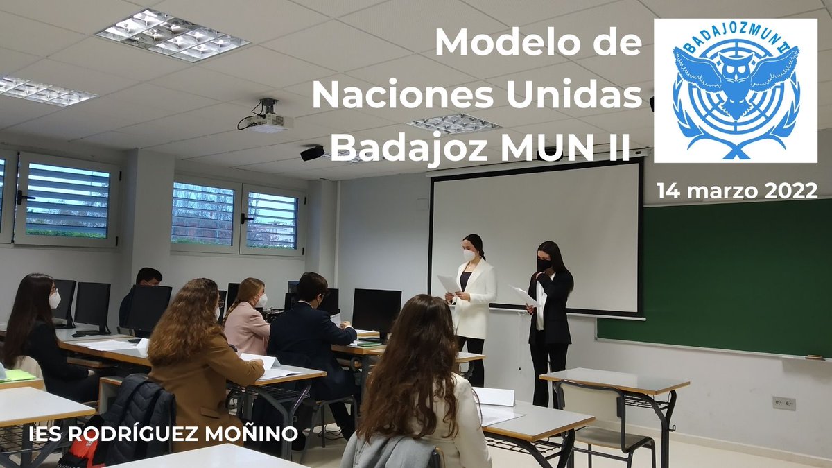 RodriguezMonino's tweet photo. Ayer 14 de marzo nuestro instituto se vistió de gala con el proyecto Modelo de Naciones Unidas Badajoz MUN II. 675 estudiantes de 35 grupos debatieron sobre los problemas del mundo. #InnovaEx21_22 
@CPRBADAJOZ @InnovacionForm @UpeBadajoz https://t.co/AGl5swW1ho