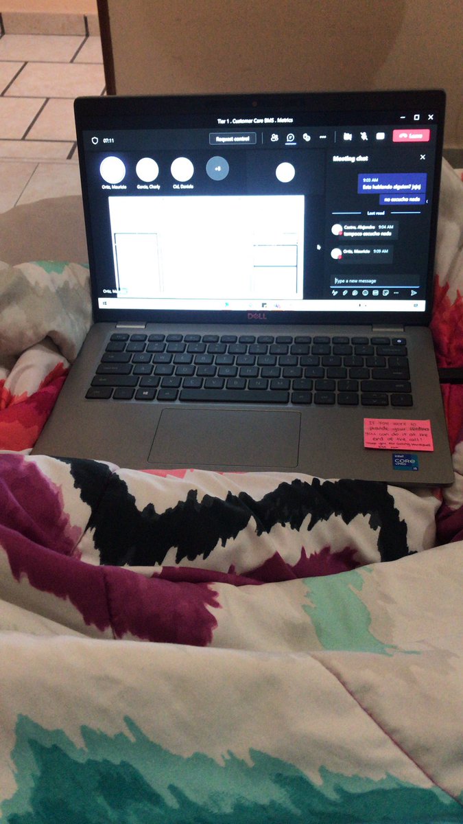 roxayech's tweet photo. Mil veces más prefiero hacer home office la vdd 🥰 https://t.co/8zxcEep96u