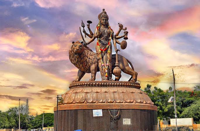 Deepak_Dv9595's tweet photo. #bellary #karnataka #durgamayya🙏 #carfestival #2022 
🙏" Unedited Version Of KA 34 Tradition "🙏 https://t.co/rgkONam9LE