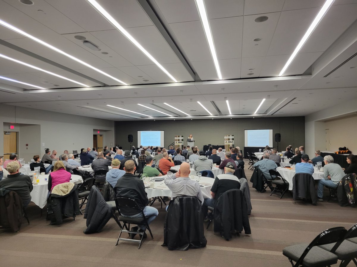 amsapw's tweet photo. @amsapw Spring 2022 Convention is underway.  A fantastic turnout from rural municipalities from across the province. Best practice sharing, leadership and legislative presentations are on the agenda for day 1. https://t.co/6C6X2K8mbp