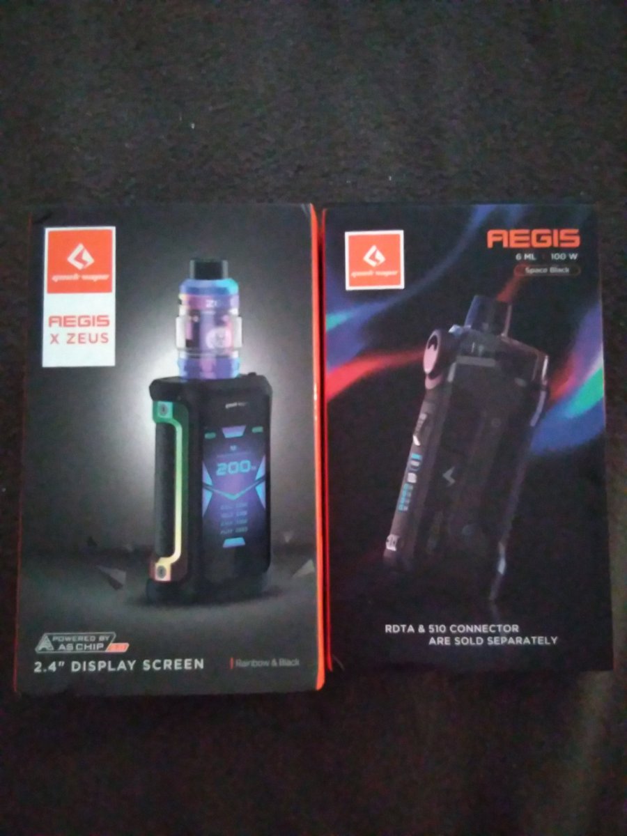 Tha_Modfather's tweet photo. @GeekvapeTech Here I have the @GeekvapeTech AEGIS X and the AEGIS BOOST PRO 🔥🔥 They're Both Amazing Devices, but then again, aren't ALL @GeekvapeTech Products?! 🧡🧡 P.S: Sorry the Photos aren't that Great!! 😕
#GEEKVPWITHME https://t.co/nMzKKFOKrr