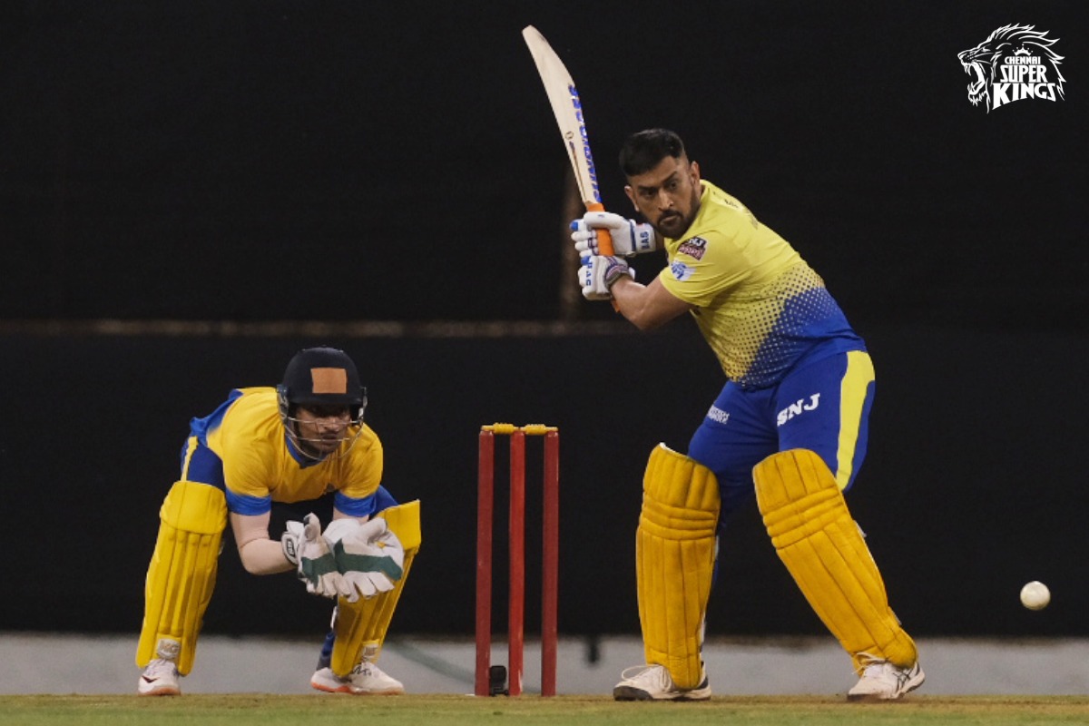 ChennaiIPL's tweet photo. 🎯 #THA7A on strike! 
👉https://t.co/DPEMN2SiHu

#WhistlePodu #Yellove 🦁💛 https://t.co/qR9yJEPG8f
