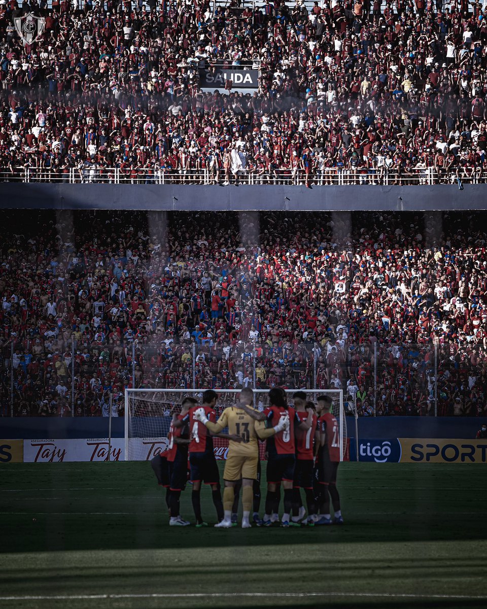 CCP1912oficial's tweet photo. ¡SIEMPRE JUNTOS! 👊 https://t.co/TlINBUuZ7i