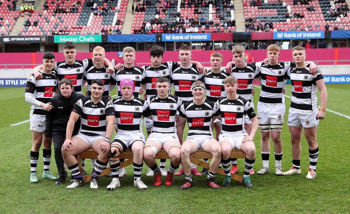 🏆 FULL-TIME: @SJCrescent 26-5 @PBCRugby

Congrats to Crescent College Comprehensive as they clinch their first <a href="/Pinergy/">Pinergy</a> Munster Schools Senior Cup title since 2014 after a great performance!

Commiserations to PBC as they miss out after a fine campaign.

#MunsterStartsHere #MSSC
