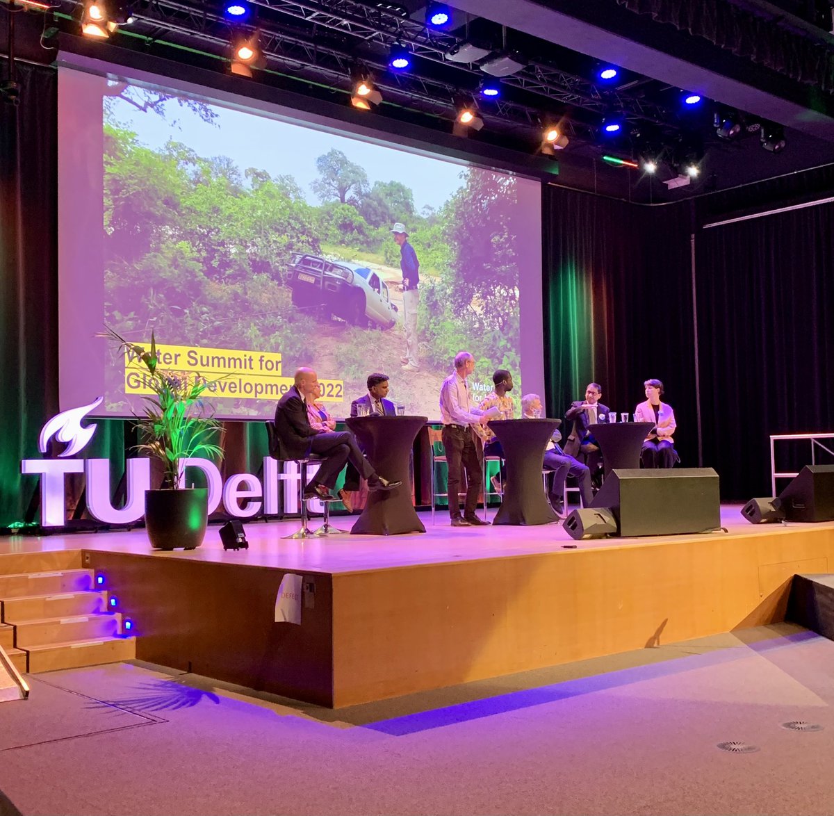 Thrilled to’ve been invited to interpellate the panel at the water dialogues today. Great that my call for systems thinking in #IntegratedUrbanWaterManagement resonated greatly with the panelists #watersummitforglobaldevelopment2022 #UN2023WaterConference <a href="/iwcconferences/">IWC conferences</a> #TUDelft