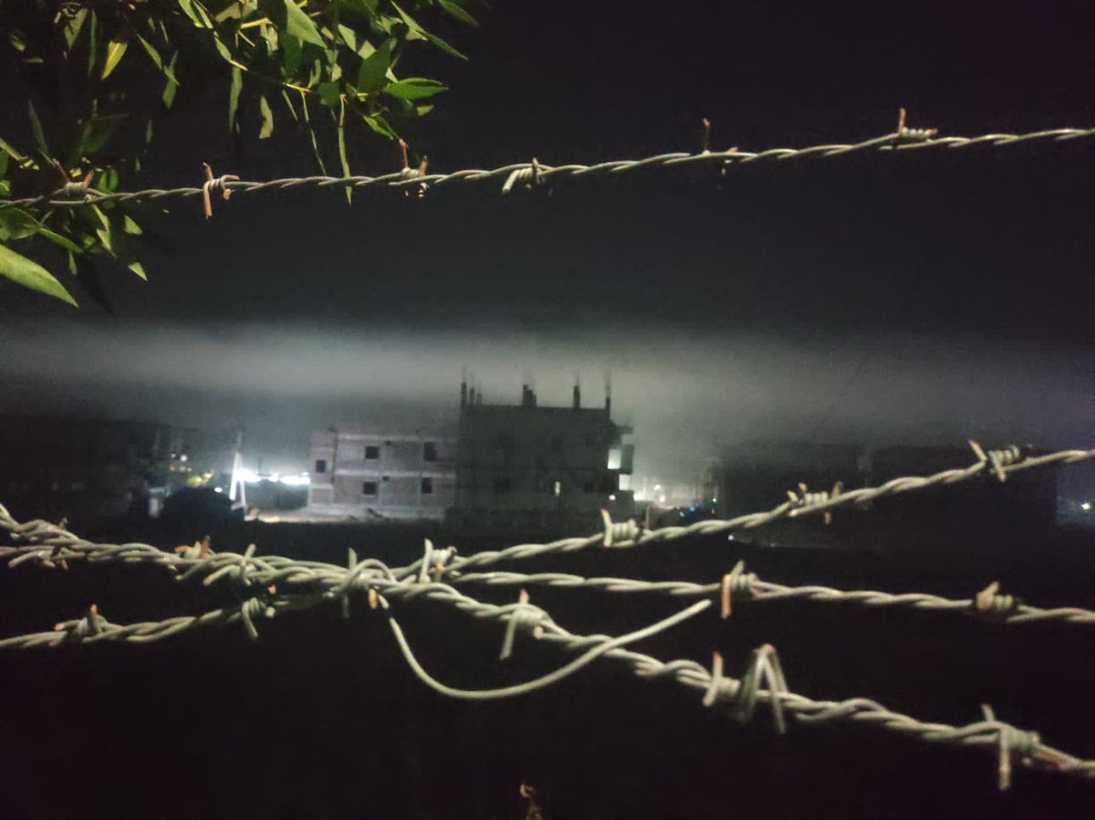 PrasadMarthi's tweet photo. Dear @KTRTRS Garu, lot of smoke in entire Beeramguda because of dump yard. This is not for the first time we are experiencing the issue. When will the dump yard be shifted from residency area. Lot of kids and elderly people experienced breathing issue today. https://t.co/OuytxQZDIx