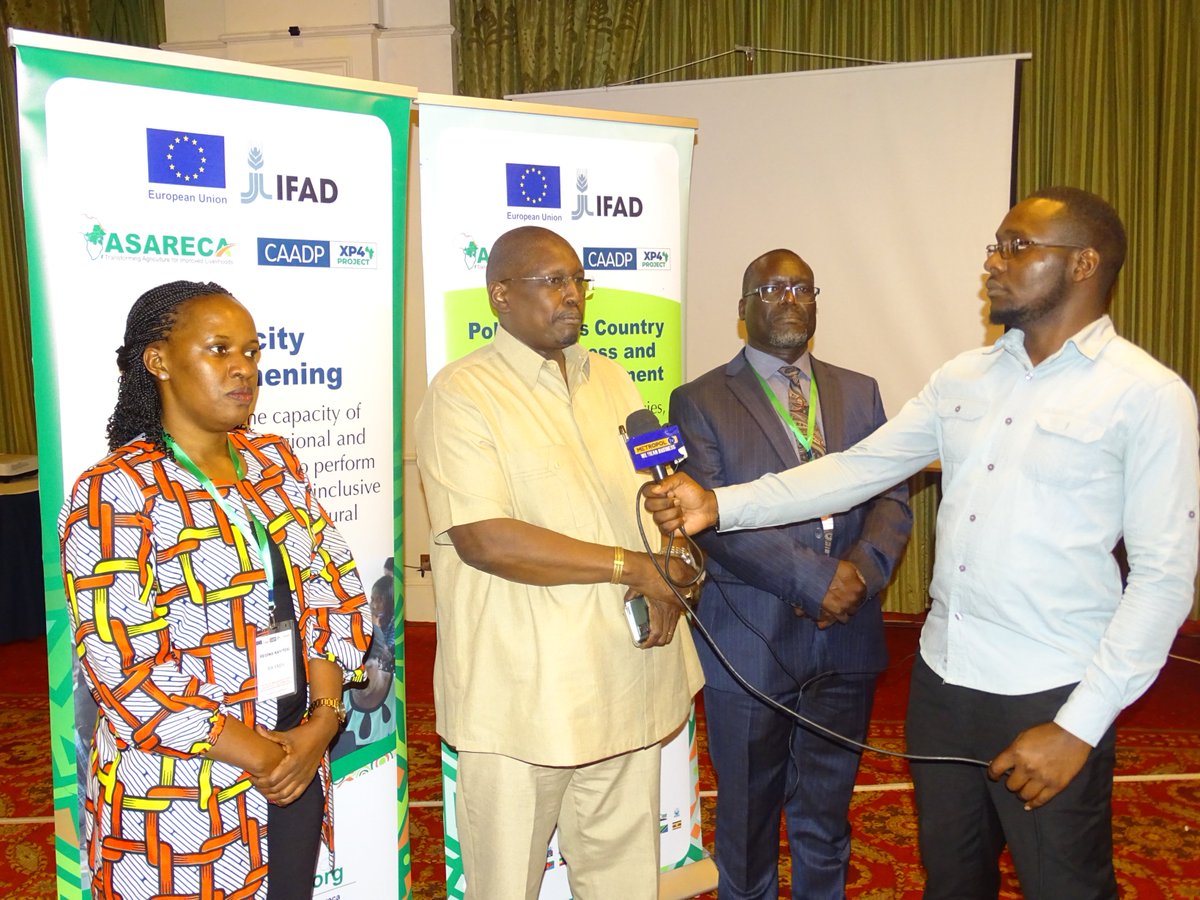 ASARECA ED Enock @warinda_enock (r), KALRO DG, Dr. Eliud <a href="/Kireger/">moita chepkener</a> (c), ASARECA BoD member for the Private Sector Ms Regina Kayitesi (l) address the media on #commercialization of agricultural technologies in Nairobi