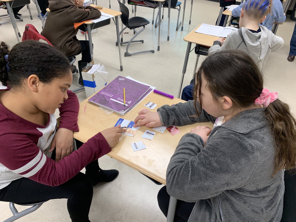 StanovcakL's tweet photo. The students were working together putting a puzzle together for an SEL lesson about tobacco. Teamwork rocks!
#LincolnPride@WCS https://t.co/1xhZzdjDZB