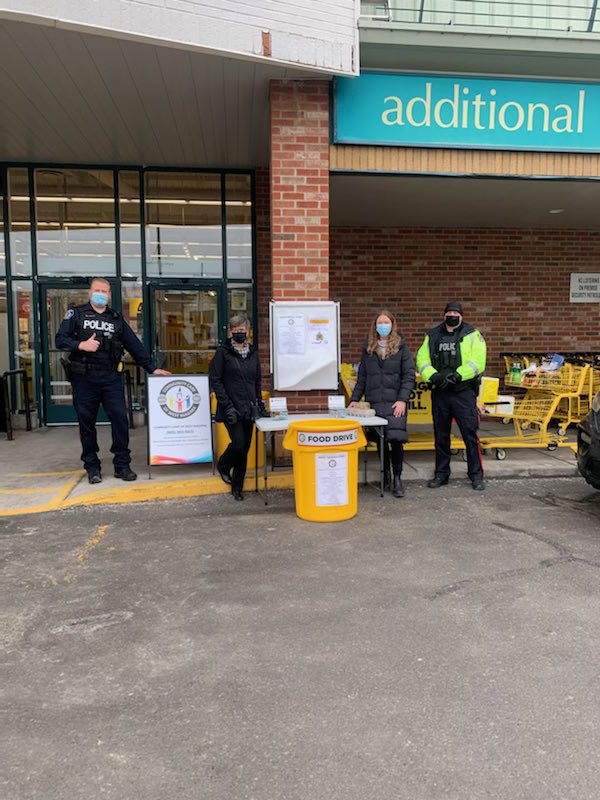 JayMcCarthyNRP's tweet photo. Day 2 of NRPS Spring Food Drive @NiagRegPolice  we are in Grimsby at Superstore, Beamsville @nofrillsCA @communitycwn and in Smithville at Foodland  supporting our community food bank partners. Great job everyone. Thanks to community members for their support.  @8Nrps @917GIANTFM https://t.co/bfvztH3j4M