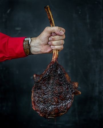 I am a sucker for a steak. This recipe is one of my favorites. The coffee rub is surprisingly good and brings an Umami taste to the steak.⁠ ⁠ #tuffystone #yeti #weber #tyson #recipe #bbq #pitmaster #barbecue #steak #cowboysteak