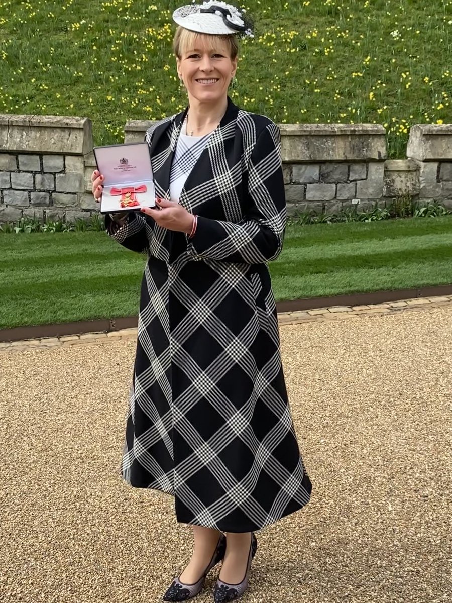 ccrosswell's tweet photo. Fantastic day out at Windsor Castle to receive my OBE from the Princess Royal. Lovely to celebrate with my daughter. Thank you to colleagues, past and present, family and friends for all your support over the years. https://t.co/w0pkhMmc79