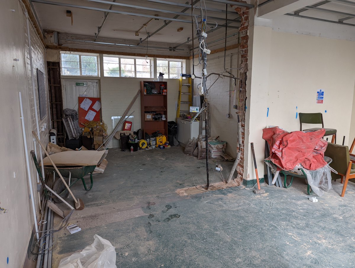 dropbarworkshop's tweet photo. So it begins. Again. #newshop https://t.co/7uPoWGJKkL