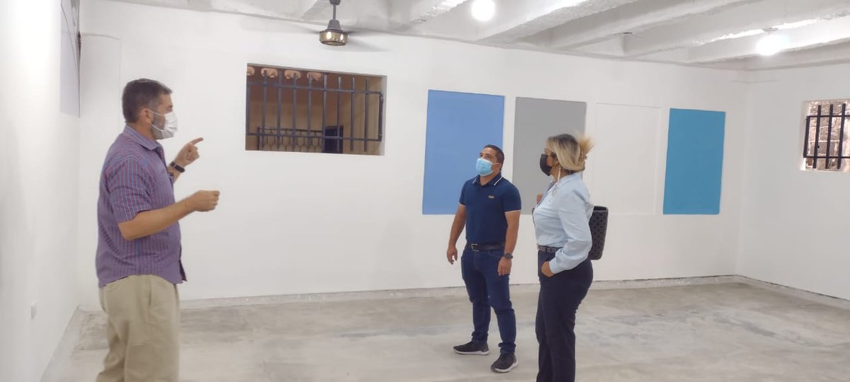 CarloSierras's tweet photo. Seguimos avanzando en la educación, visita a la obra construcción de aula de informática y remodelación de dos aulas escolares I.E.D JHON F KENNEDY, en la educación está el futuro.@Mineducacion @ampalau @MilagroHg @elviamejiafer @EmilioJArchila @RenovacionCo @Alcaldiafcion https://t.co/D4NgIwHBoT