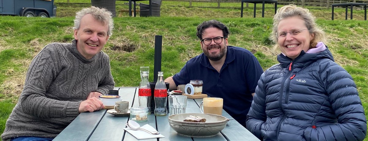 Pat Unwin (@patrick_unwin) on Twitter photo A 3-electrochemist cell assembles for a lovely lunch at <a href="/StagOffchurch/">The Stag @ Offchurch</a> #Warwickshire. Great to get together with @Para_Bham & <a href="/ProfJulieVMac/">Julie Macpherson</a> after a long absence. And very best wishes to Para! A 3-electrochemist cell assembles for a lovely lunch at <a href="/StagOffchurch/">The Stag @ Offchurch</a> #Warwickshire. Great to get together with @Para_Bham & <a href="/ProfJulieVMac/">Julie Macpherson</a> after a long absence. And very best wishes to Para!