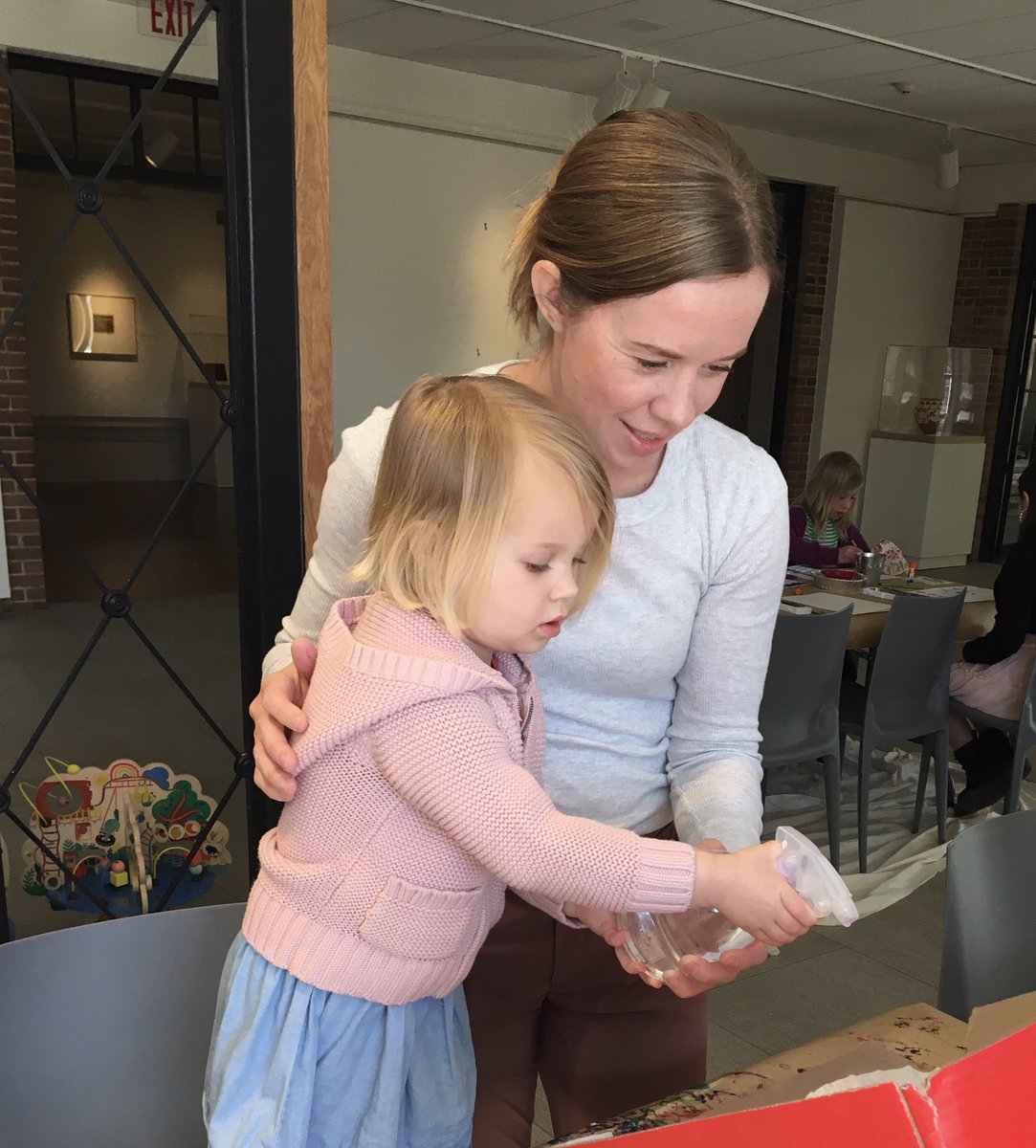 Marie51184229's tweet photo. Thank you to everyone that came out for our #think #make #SpringBreak @MuseumSW last week! #community #artwork #physics of flight! #museumsreimagined #moversAndMakers https://t.co/L6ahsHPukX