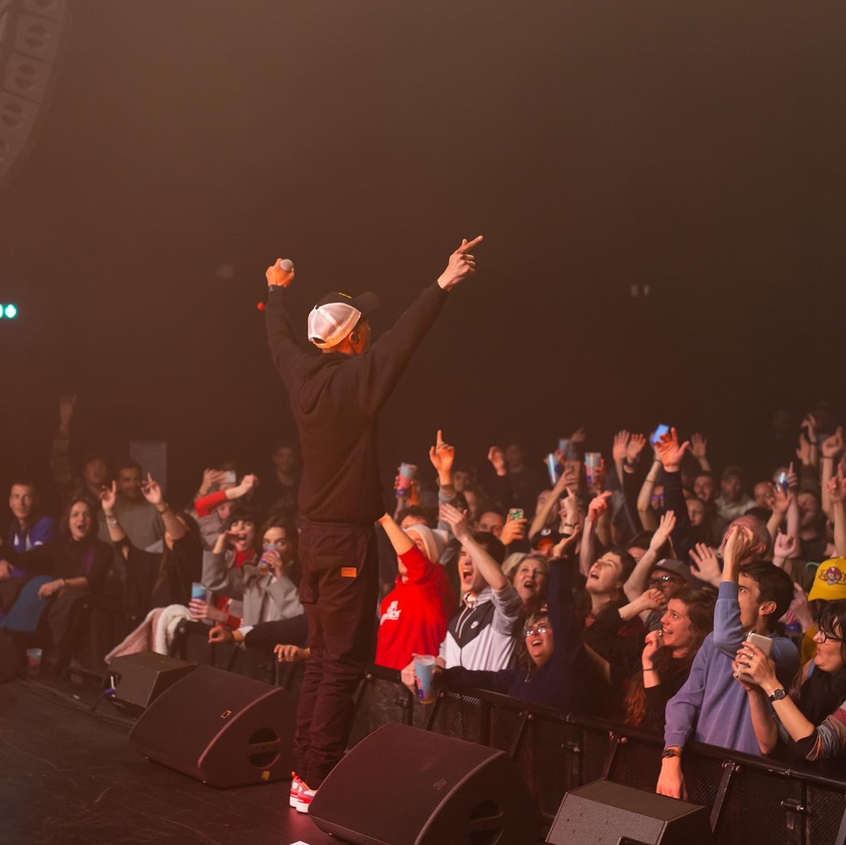 CDAU_31's tweet photo. Retour sur le concert que nous avons organisé le 11.03 au @LeMetronum 
Un immense merci aux artistes @demiportion34 @DavodkaLV2T Specy Men et aux premières parties pour leur show de folie🔥🔥
Merci aussi à nos partenaires, nos bénévoles et surtout au public qui était bouillant🥵 https://t.co/CV8in1t2GD