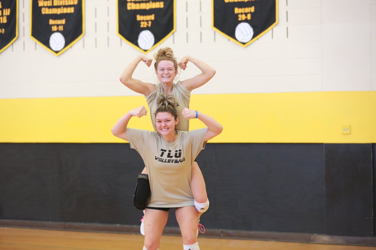 TLU_VB's tweet photo. Hey Twitter World 👋

TLU VOLLEYBALL GOES HERE NOW‼️

Go ahead &amp; give us a follow 🙂

#TooLiveU | #PupsUp https://t.co/VggtVnsnOu