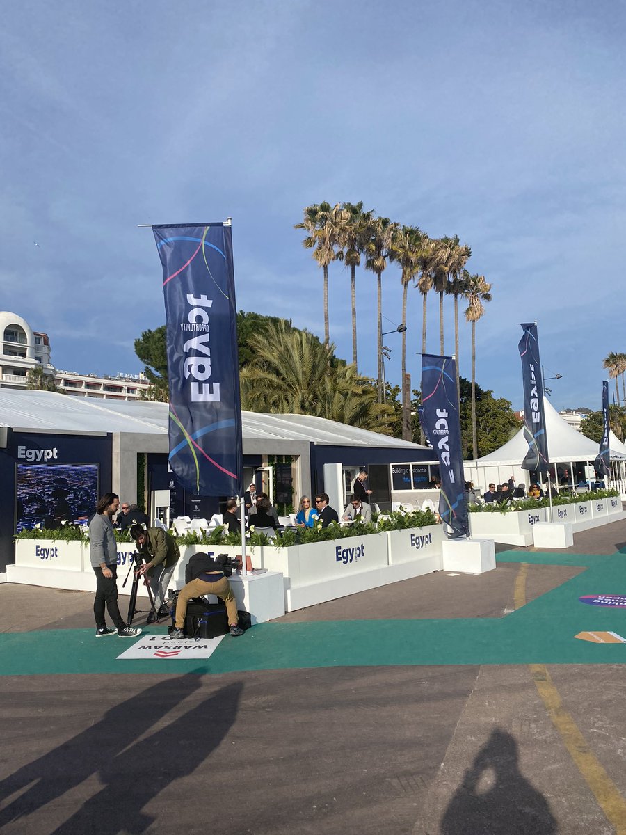 Egypt_MIPIM's tweet photo. The sun has finally arrived at @MIPIMWorld! Come and visit the Egypt Pavilion at Stand C16 ☀️

#MIPIM2022 #MIPIM #Egypt #Investment #RealEstate https://t.co/7THnMfEU6l