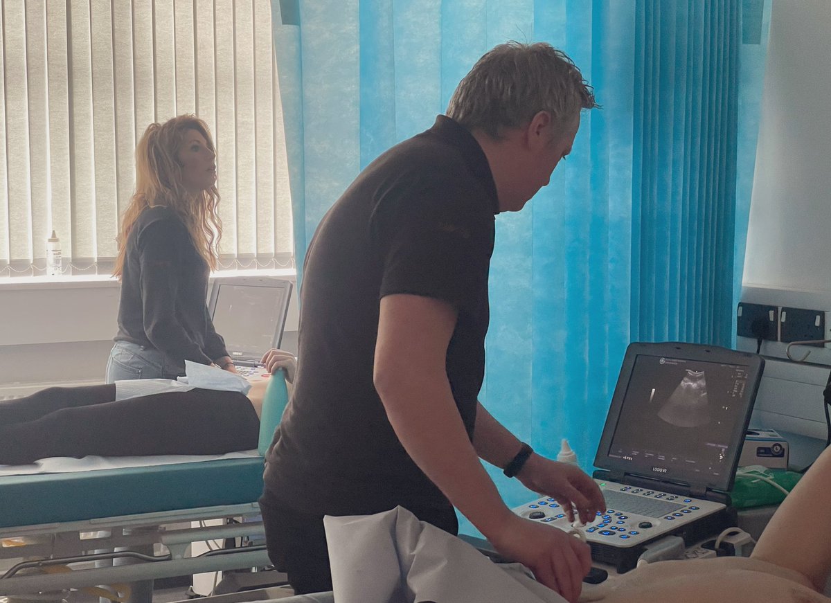 elliott_rees's tweet photo. Thanks @EmergencyBod and Syed for delivering a superb level 1 ultrasound program at @CV_UHB for @EmrtsWales. And a special thanks to the @cardiffuni medical students for getting caked in ultrasound gel and prodded for two days solid 😂😂. Incredible USS teaching facilities! https://t.co/C5mrmIHBn7