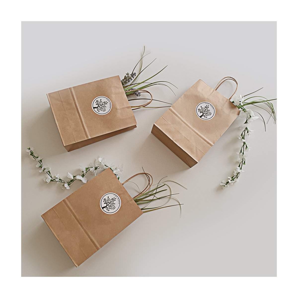 Our Secret Garden themed goodie bags are blooming!
 theoaksbarn.co.uk/secret-garden
