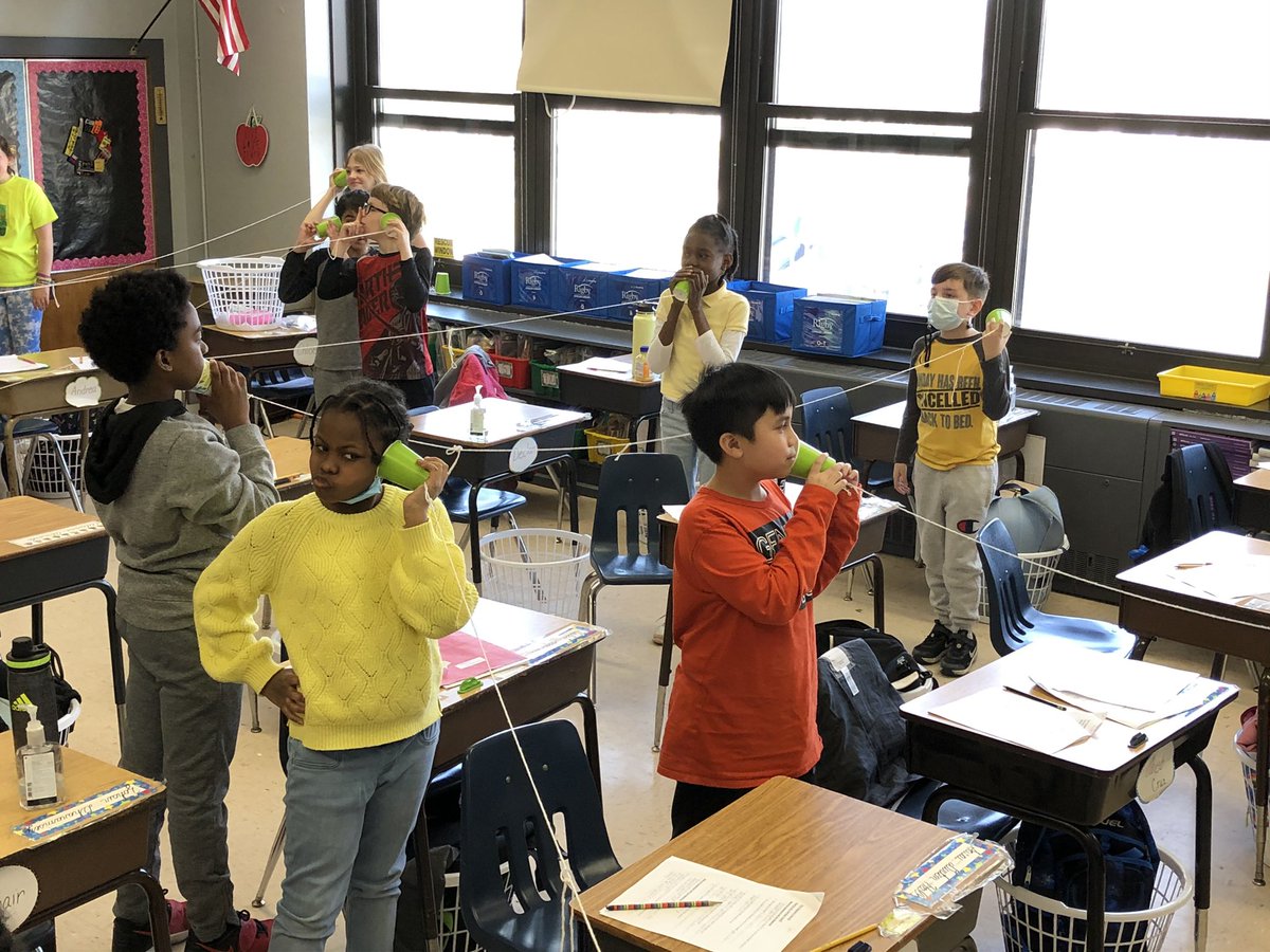 Mrs. Riveiro tweet media