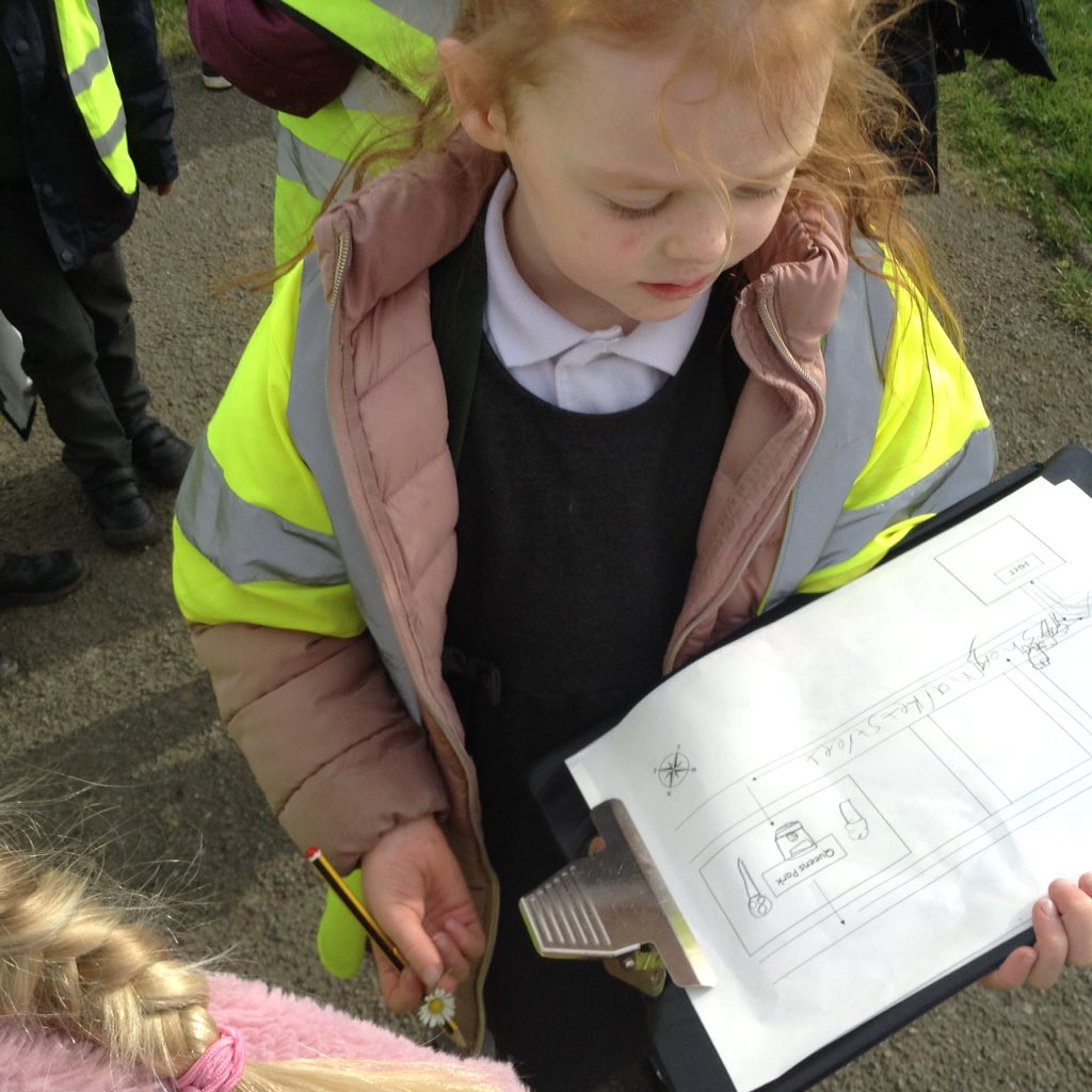 HoylakeHolyTrin's tweet image. Y1/2 had so much fun on their geography fieldwork trip today. We looked at lots of physical and human features around Hoylake. #ourlocalarea