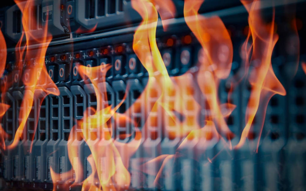 Des #badgesnumériques pour la reprise d'activités après sinistre. 

Que ce soit la faute de hackers ou d'un incendie, des gens sont désormais formés pour permettre aux entreprises de continuer leurs activités.

#formation #edtech #disasterrecovery

badgenumerique.com/2022/03/badges…