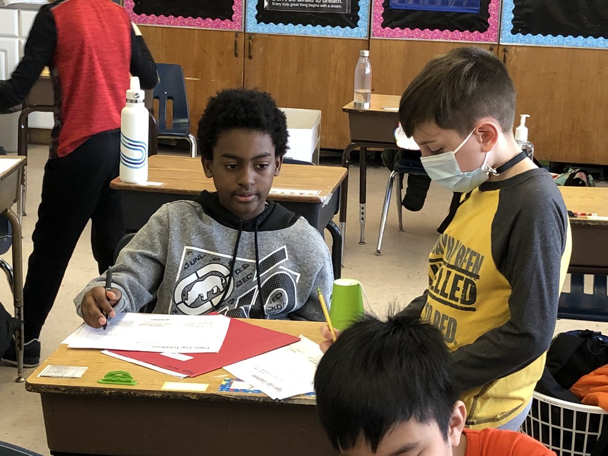 Mrs. Riveiro tweet media