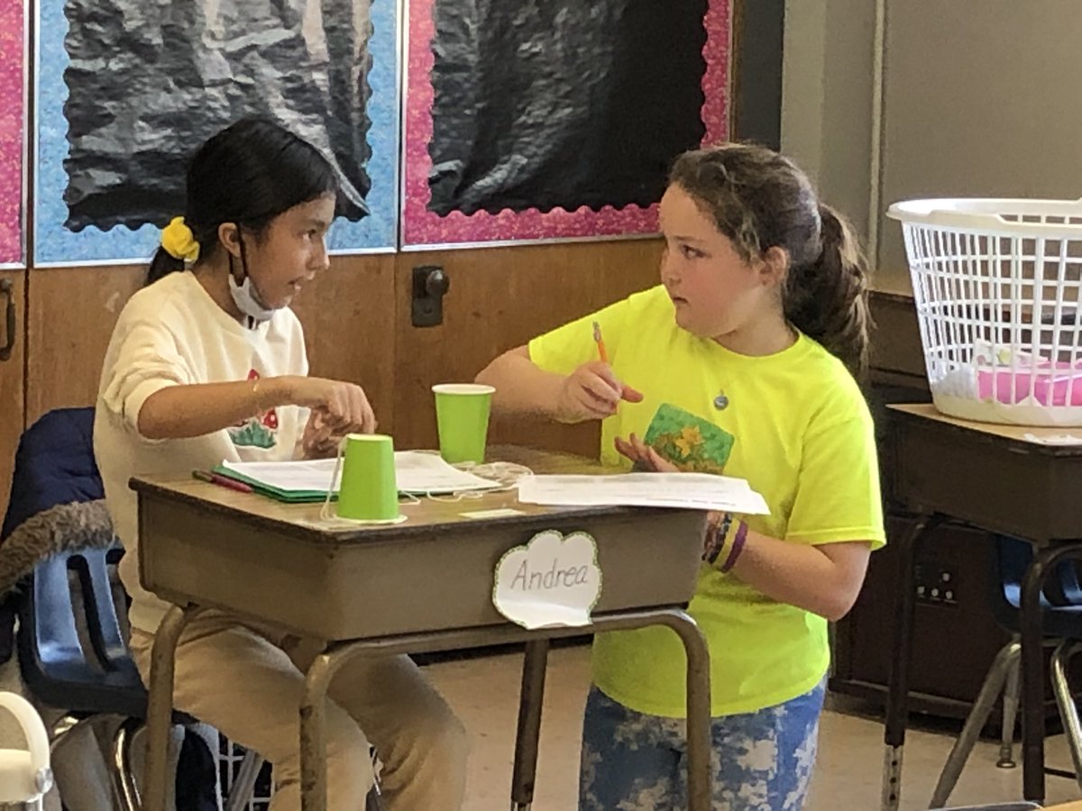 Mrs. Riveiro tweet media